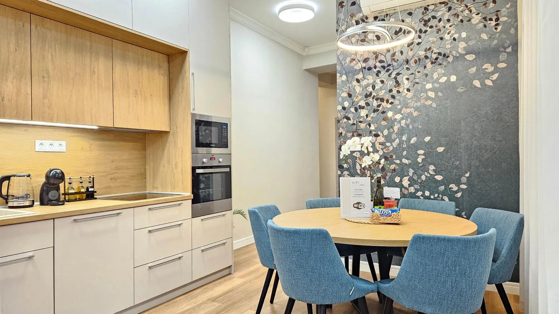 Cozy&Comfy Drum Apartment 3 Bedrooms And Ac Budapest 0*,